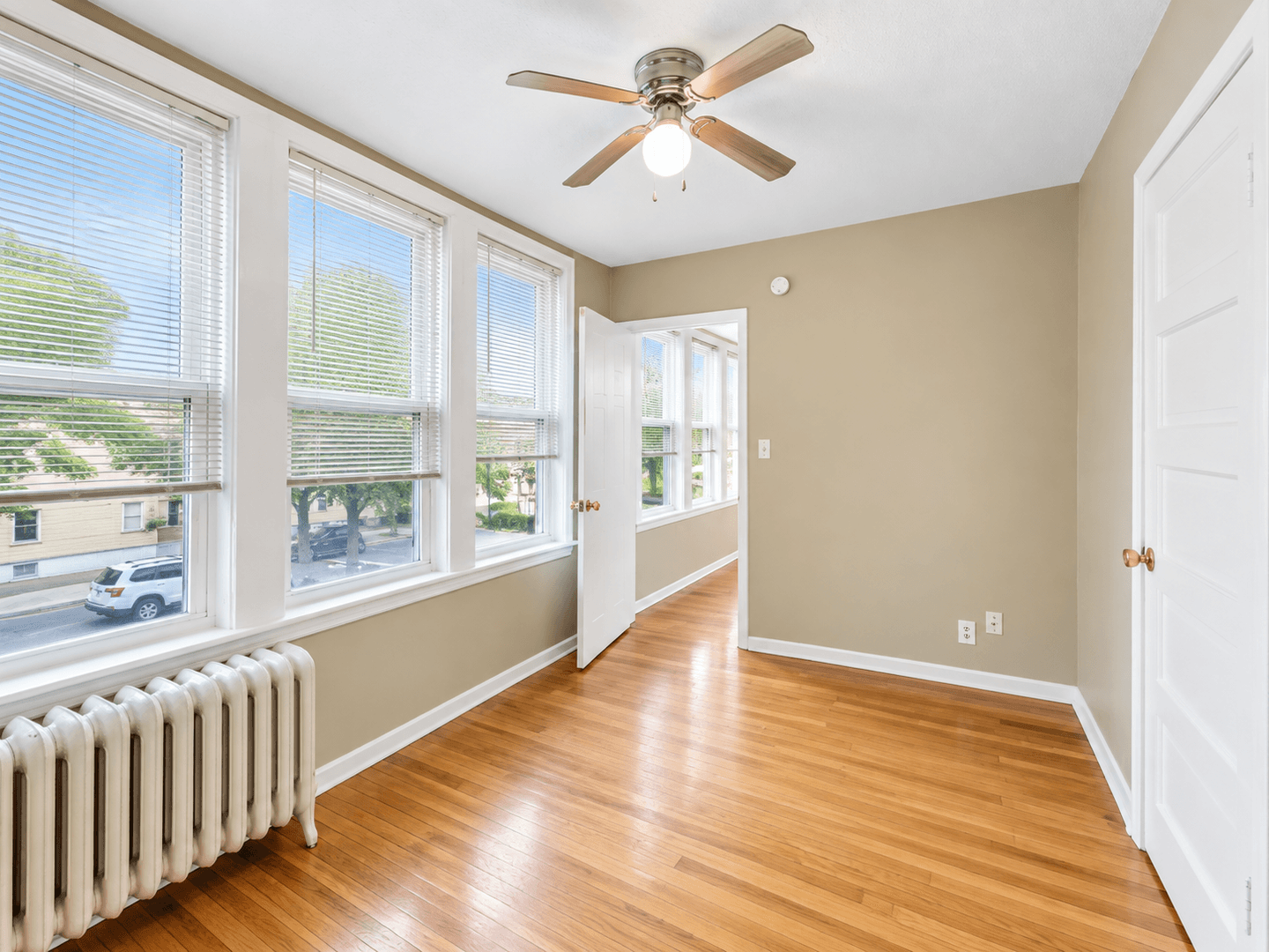 Saint Paul Apartment: 478 Herschel St.