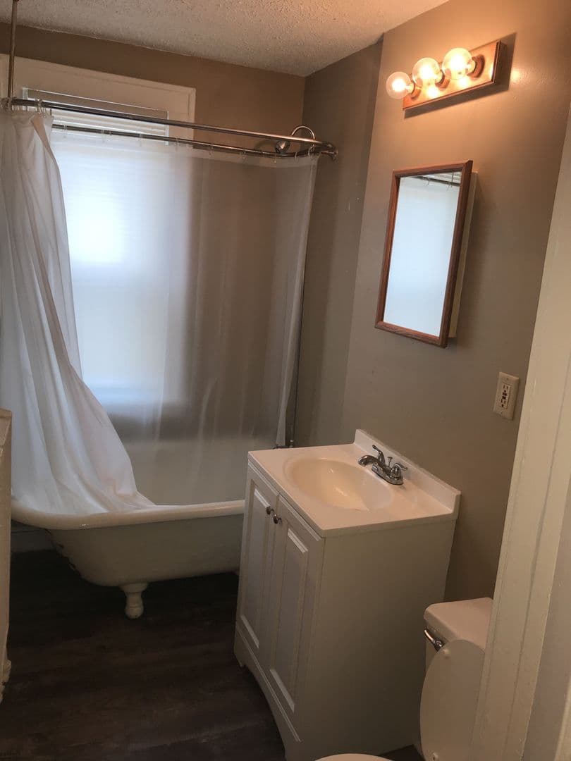 Saint Paul Apartment: 535 Asbury St