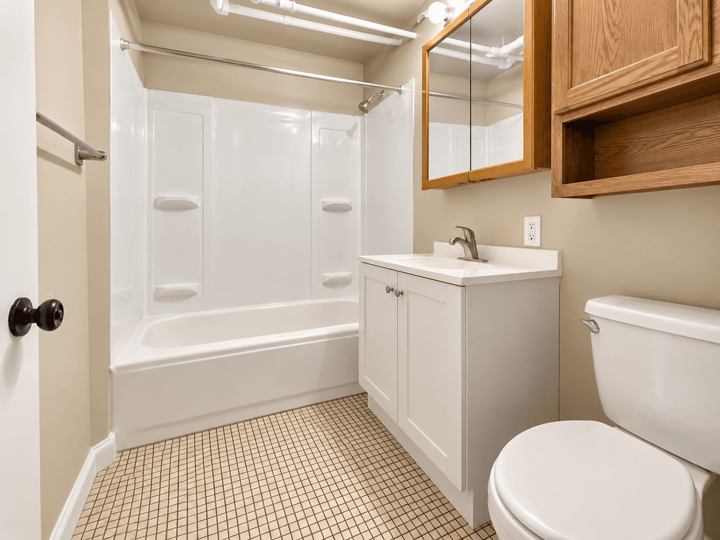 Saint Paul Apartment: 1530 Concordia Ave