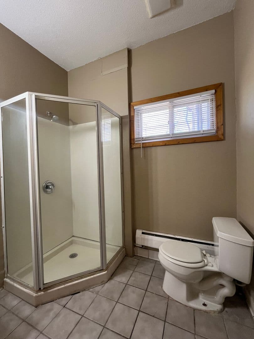 Mahtomedi Apartment: 1251 Mahtomedi Ave