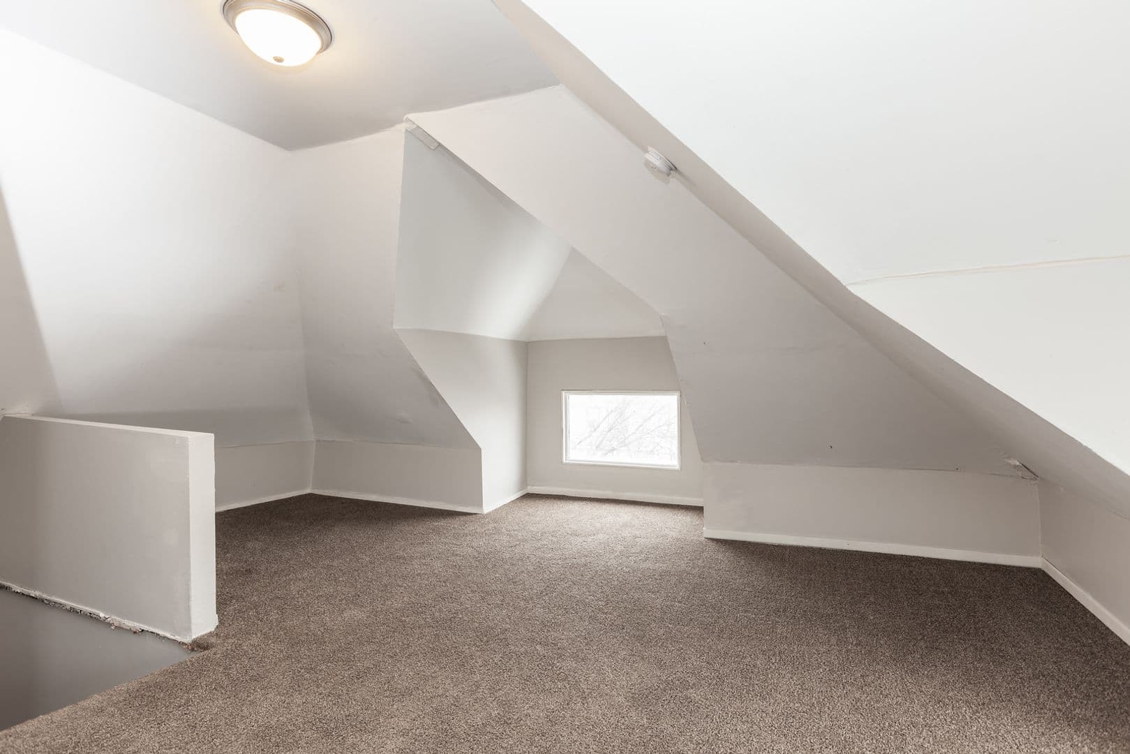 Minneapolis Apartment: 2742 18th Ave S