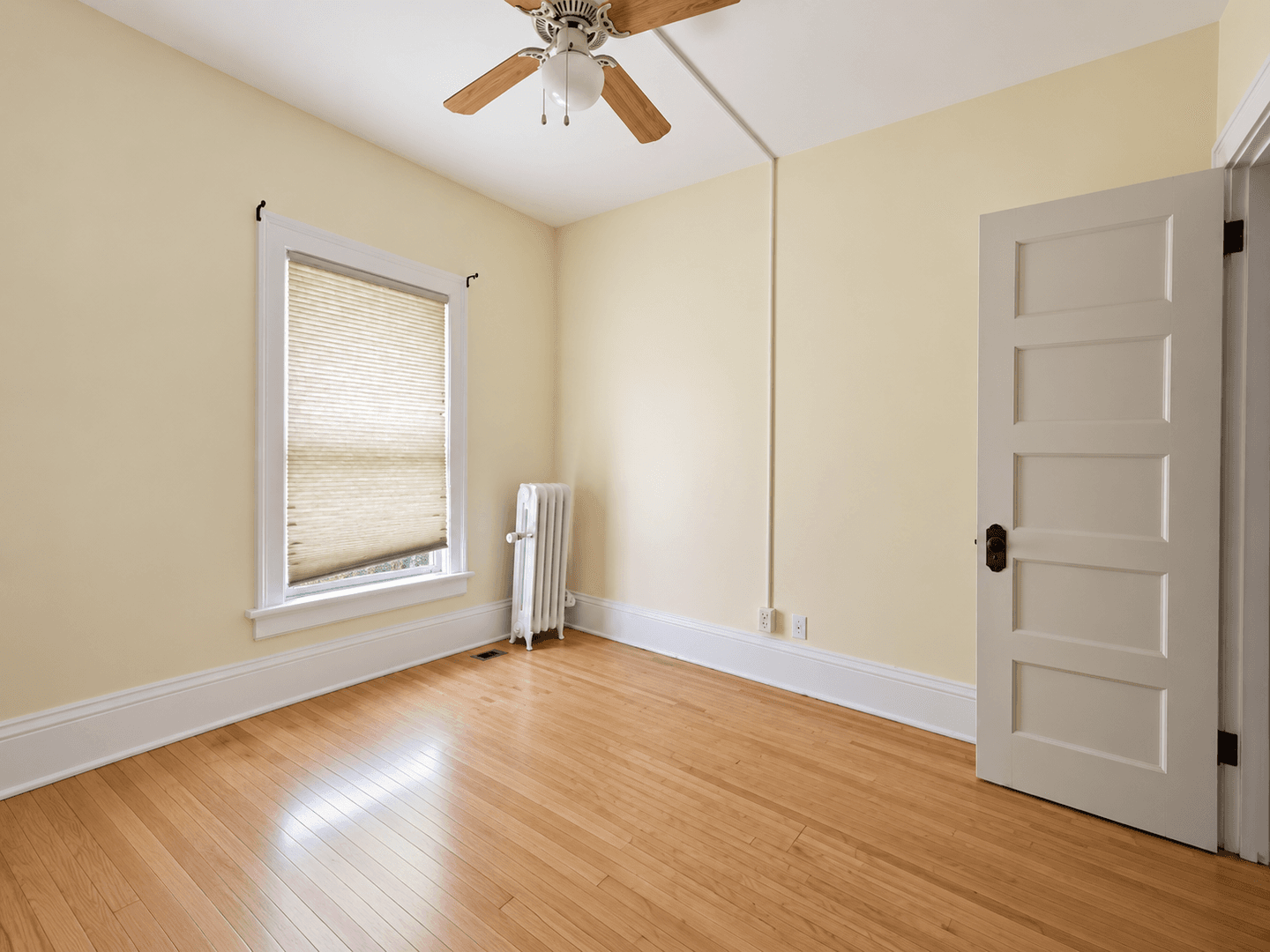 Minneapolis Apartment: 1920 3rd Ave S