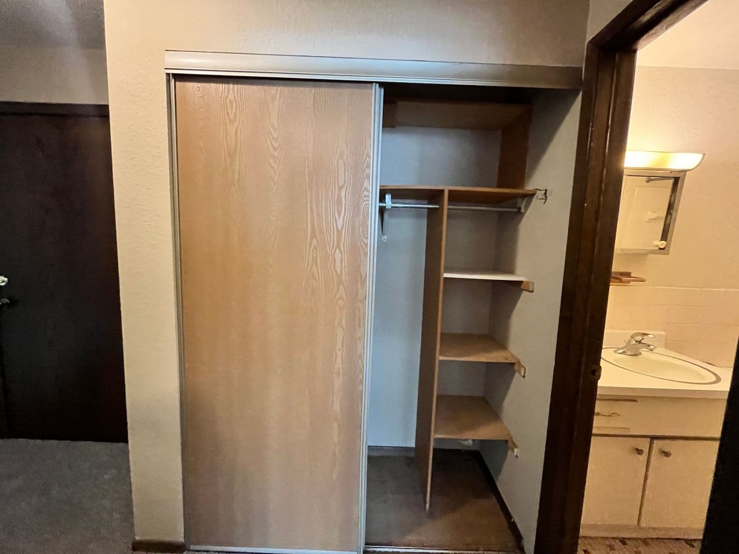 Saint Paul Apartment: 41 Arlington Ave West