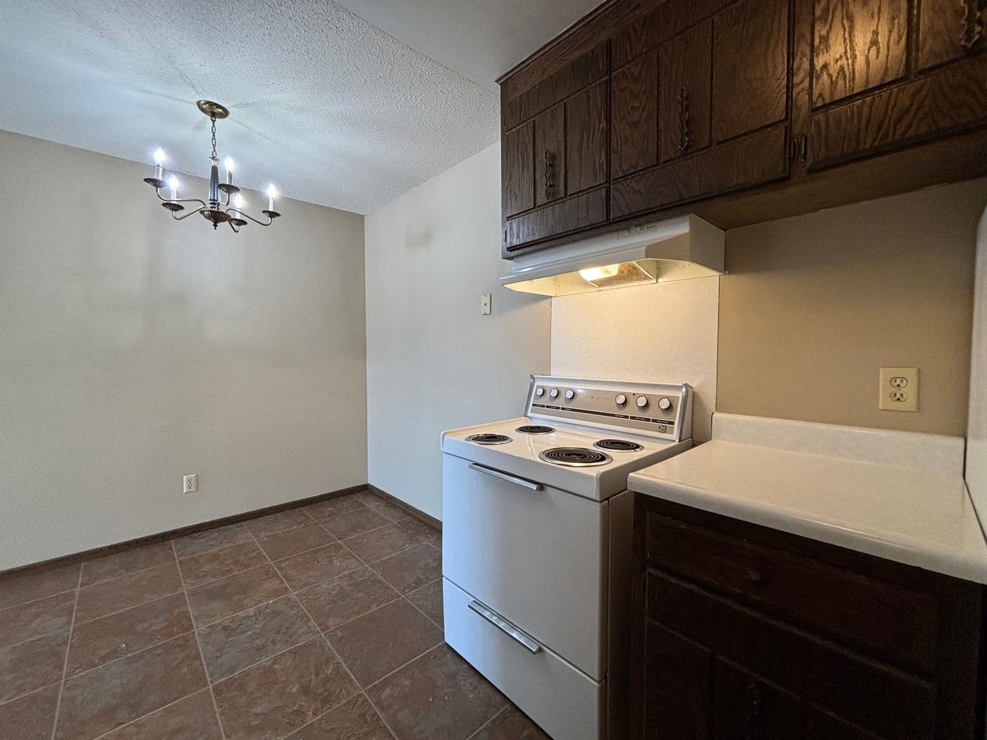 Saint Paul Apartment: 41 Arlington Ave West