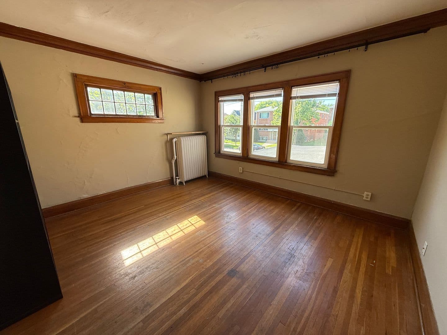 Saint Paul Apartment: 1509 Randolph Ave