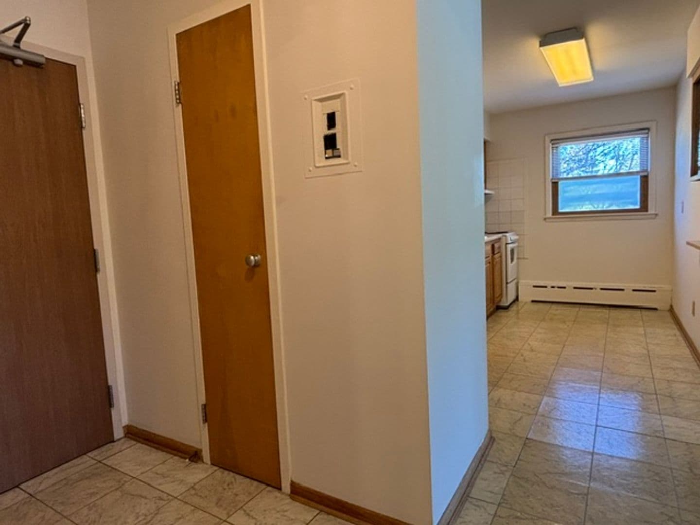 Minneapolis Apartment: 4351 Drew Ave South
