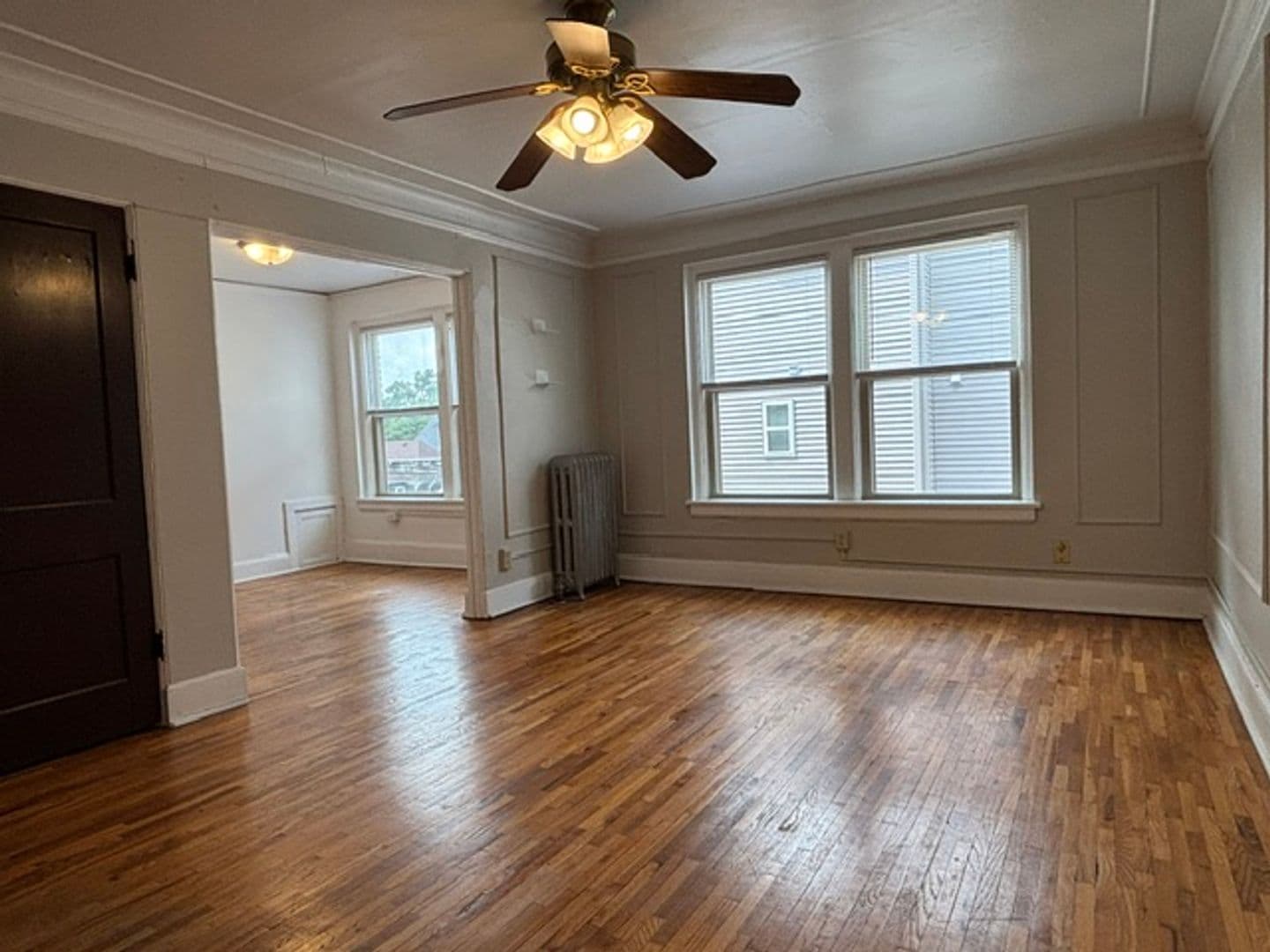 Saint Paul Apartment: 1962 Grand Ave