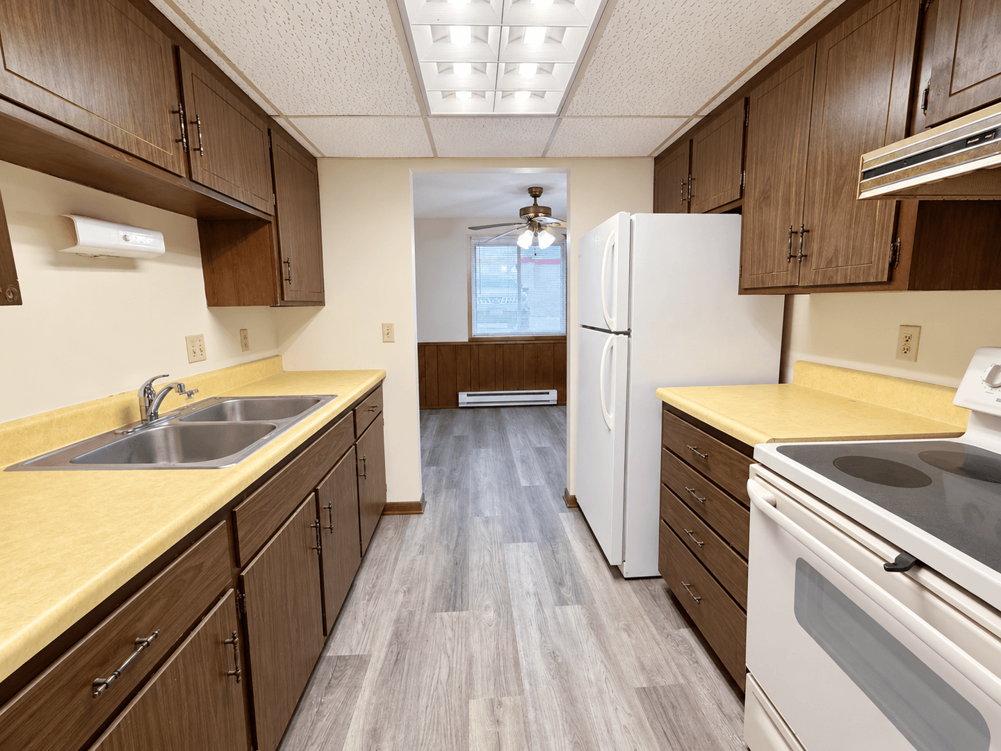 Willmar Apartment: 1116 2nd Street SE