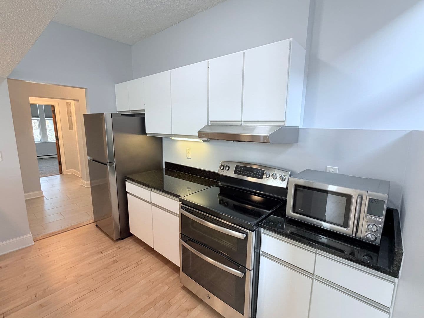 Saint Paul Condo: 505 Selby Ave