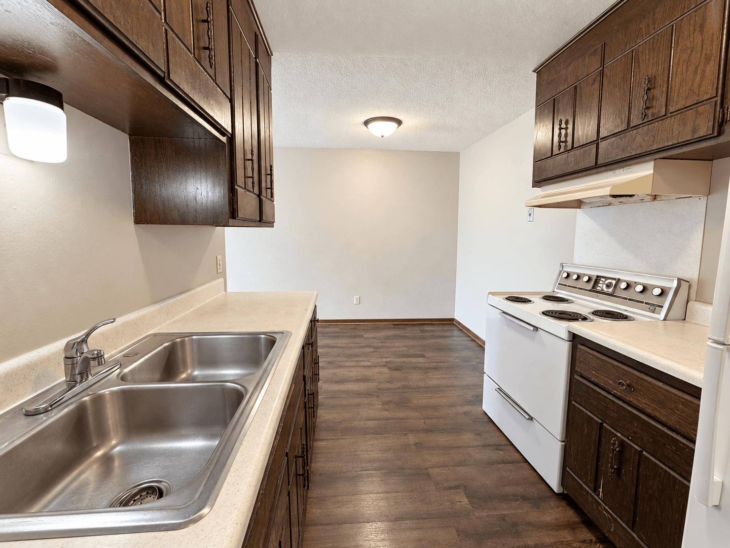Saint Paul Apartment: 83 Arlington Ave West