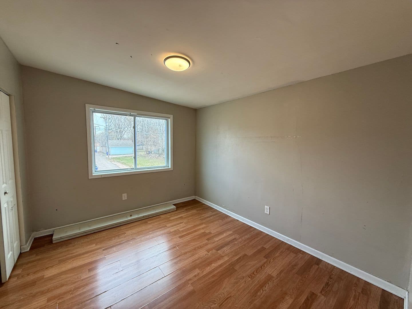 Saint Paul Apartment: 555-565 N Kent St