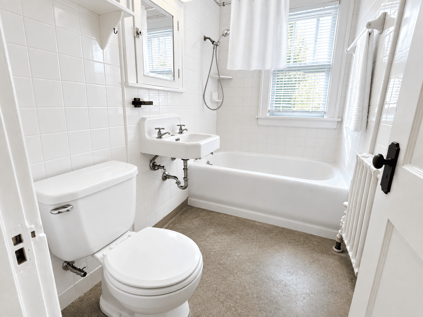 Saint Paul Apartment: 1022 Osceola Ave