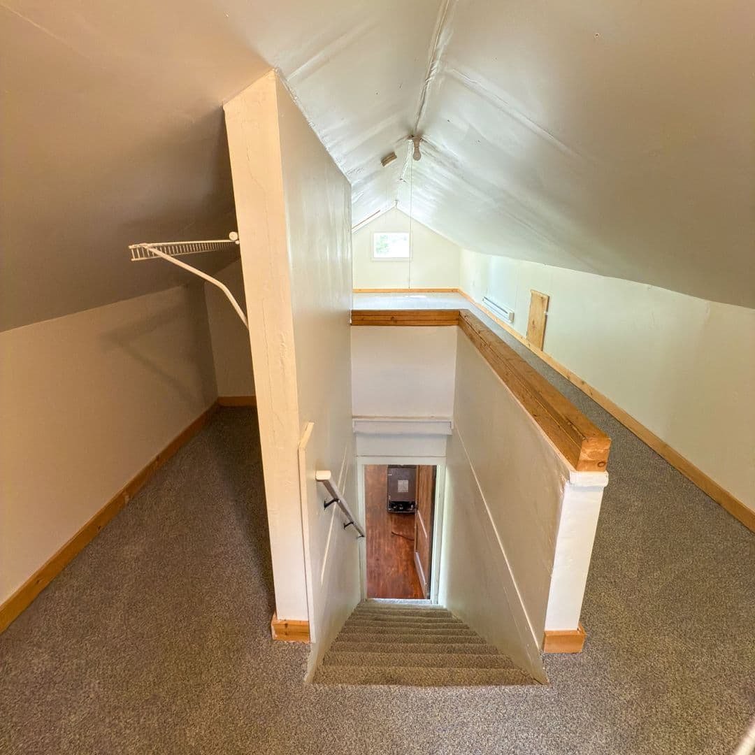 Minneapolis House: 2614 Dupont Avenue North