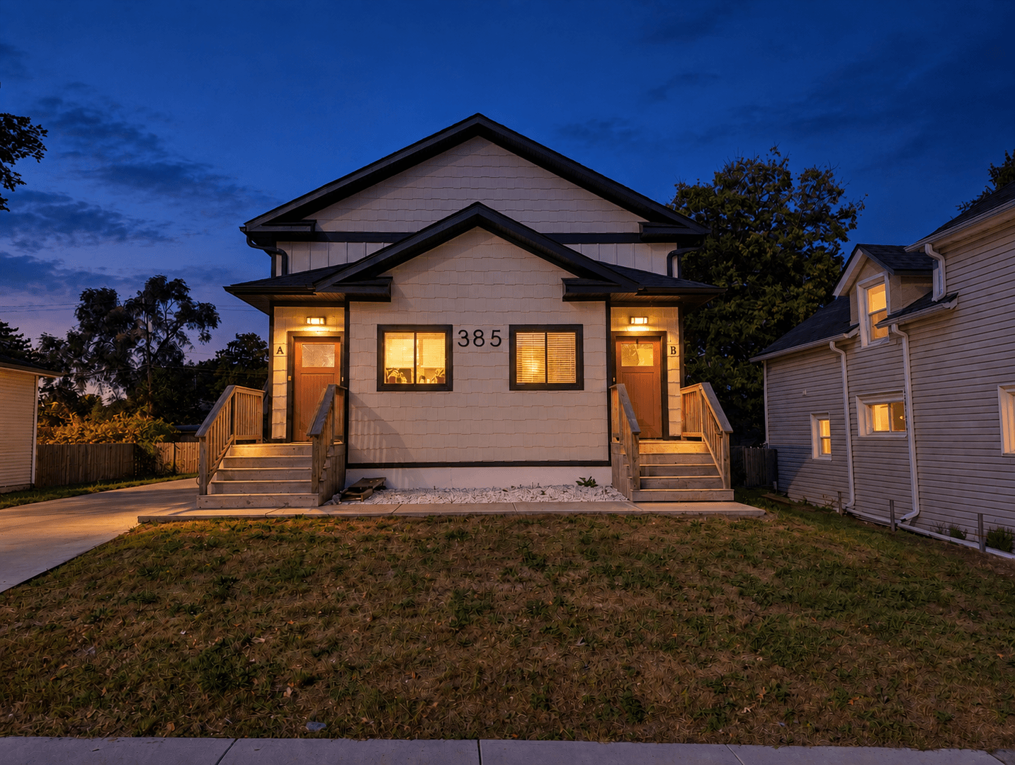 Saint Paul Apartment: 385 Clinton Ave