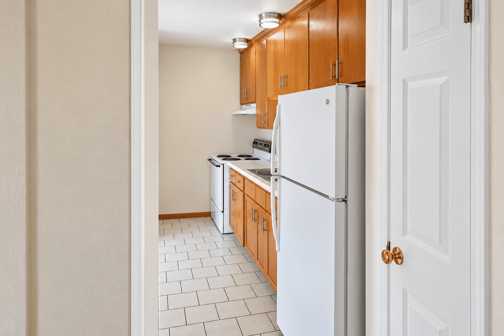 New Brighton Apartment: 804 6th St NW #15