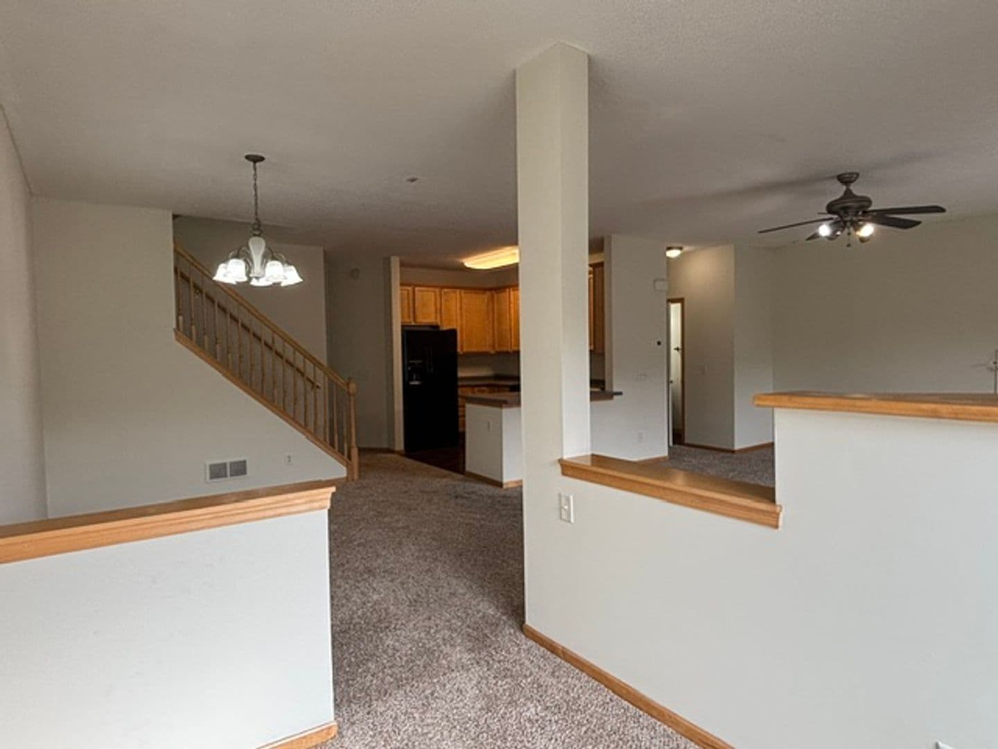 Lakeville House: 18340 Kerrville Trail