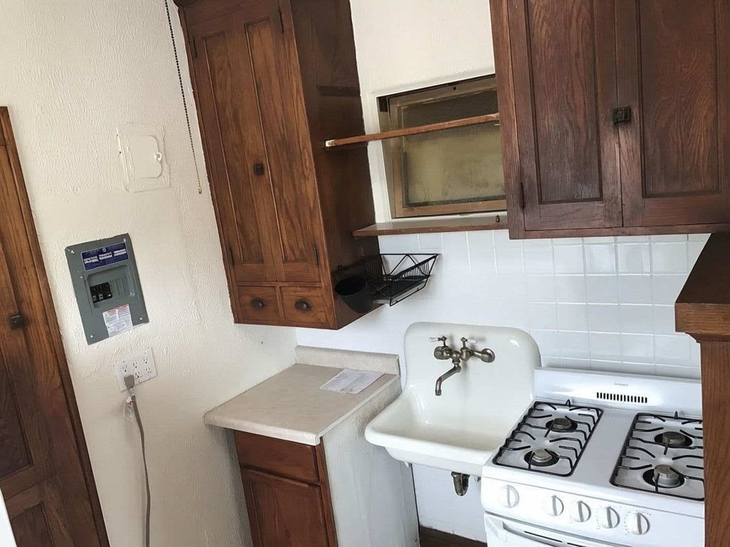 Saint Paul Apartment: 995 Grand Ave