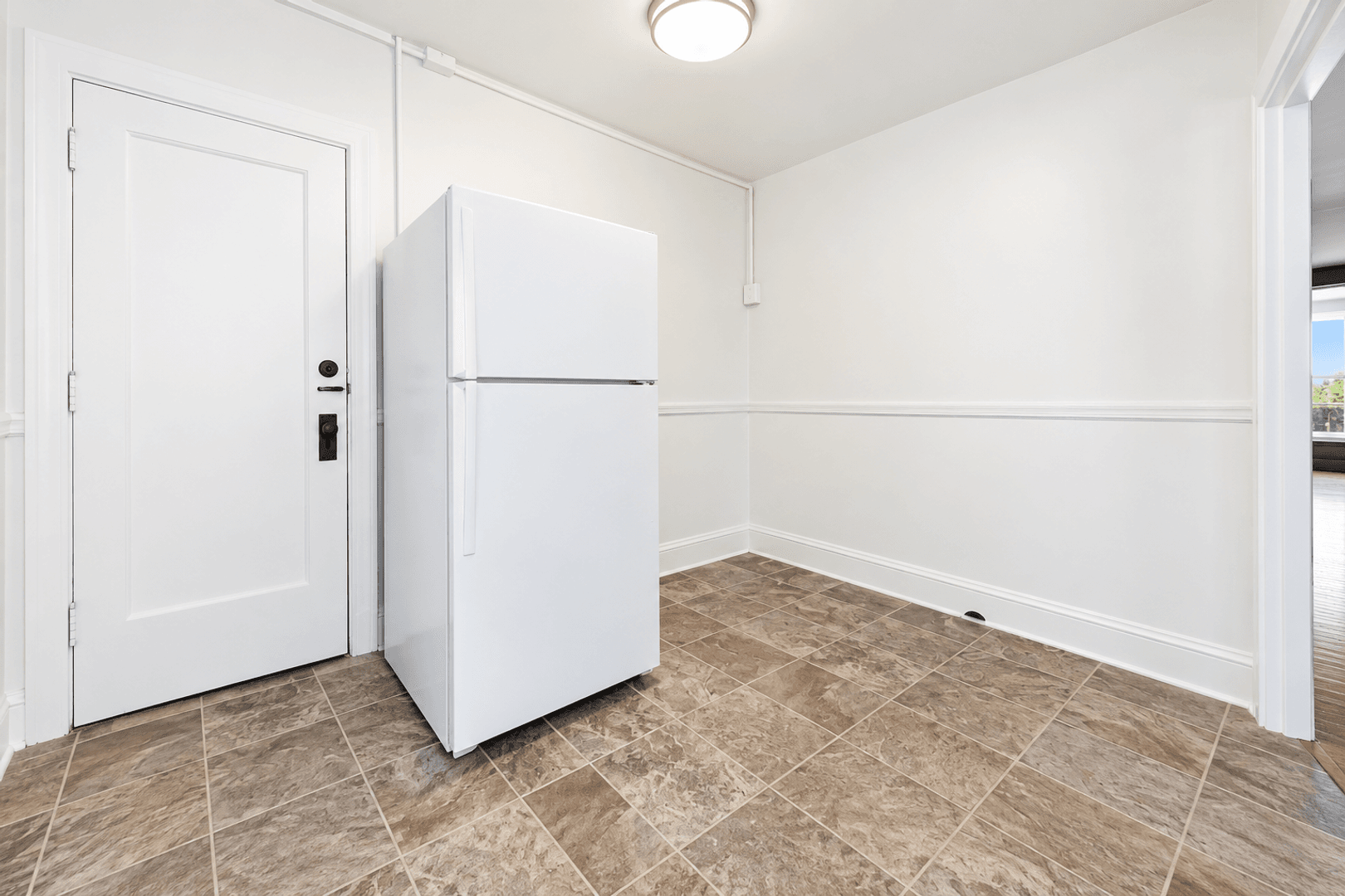 Saint Paul Apartment: 1168 Grand Ave