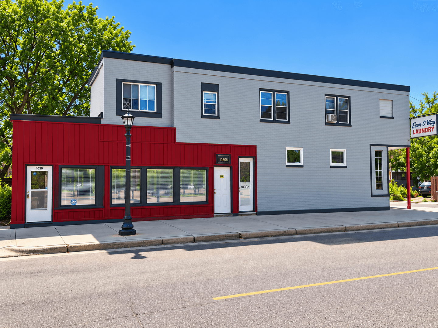 Saint Paul Apartment: 1332 Minnehaha Ave W