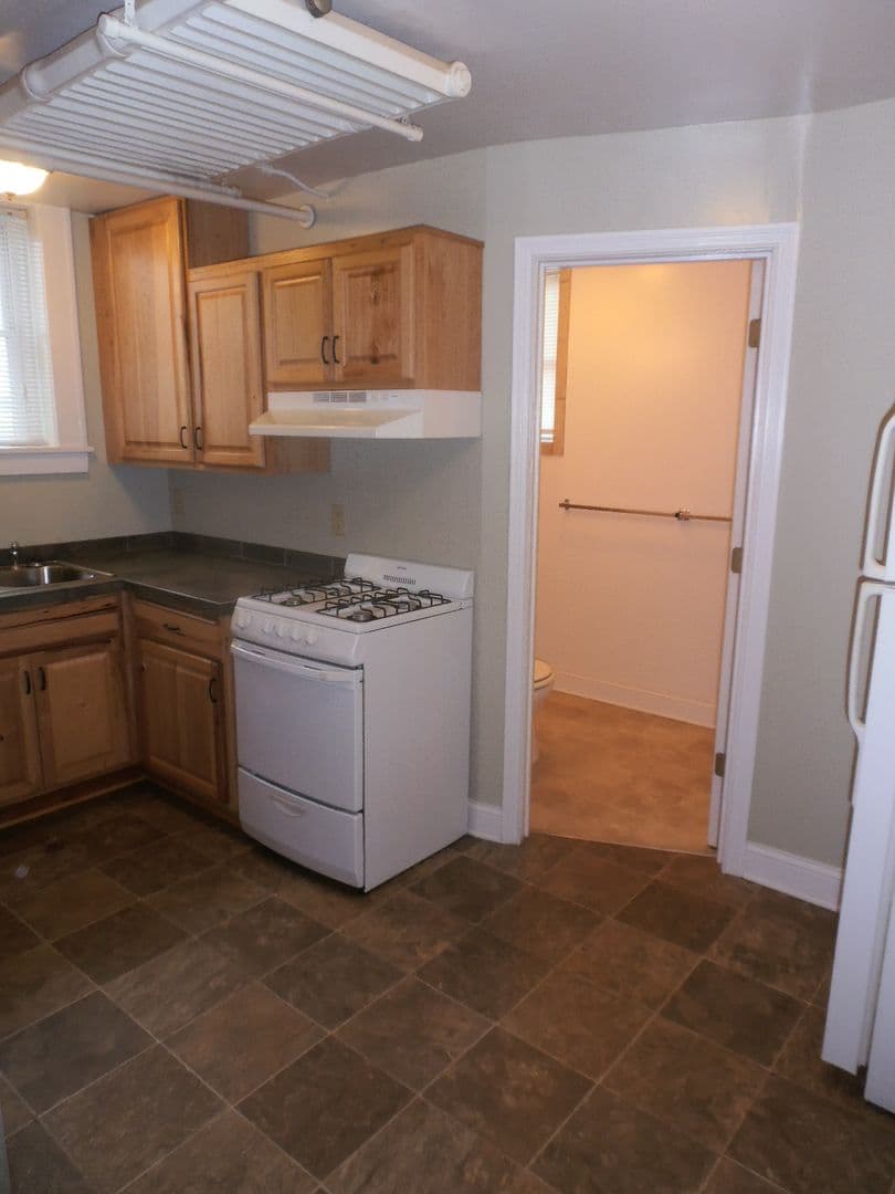 Saint Paul Apartment: 1635 Sherburne Ave
