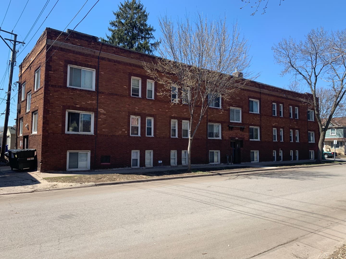Saint Paul Apartment: 535 Asbury St