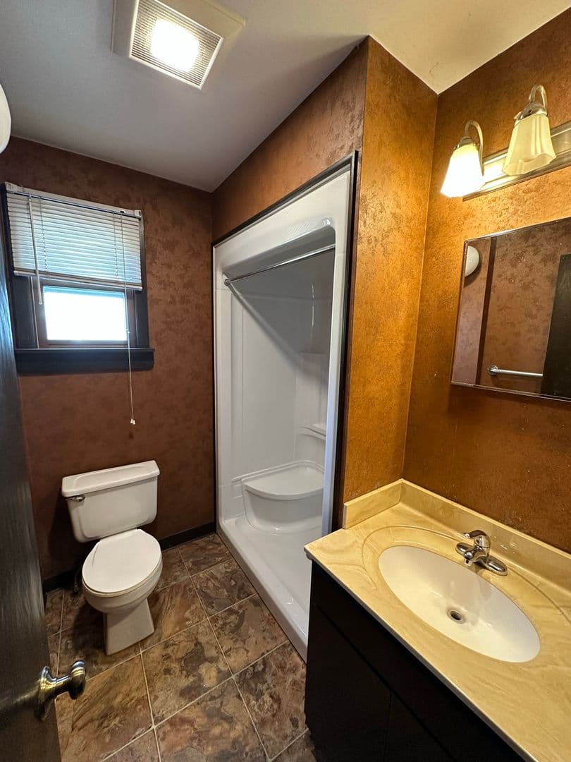 Minneapolis Apartment: 1081 13th Ave SE