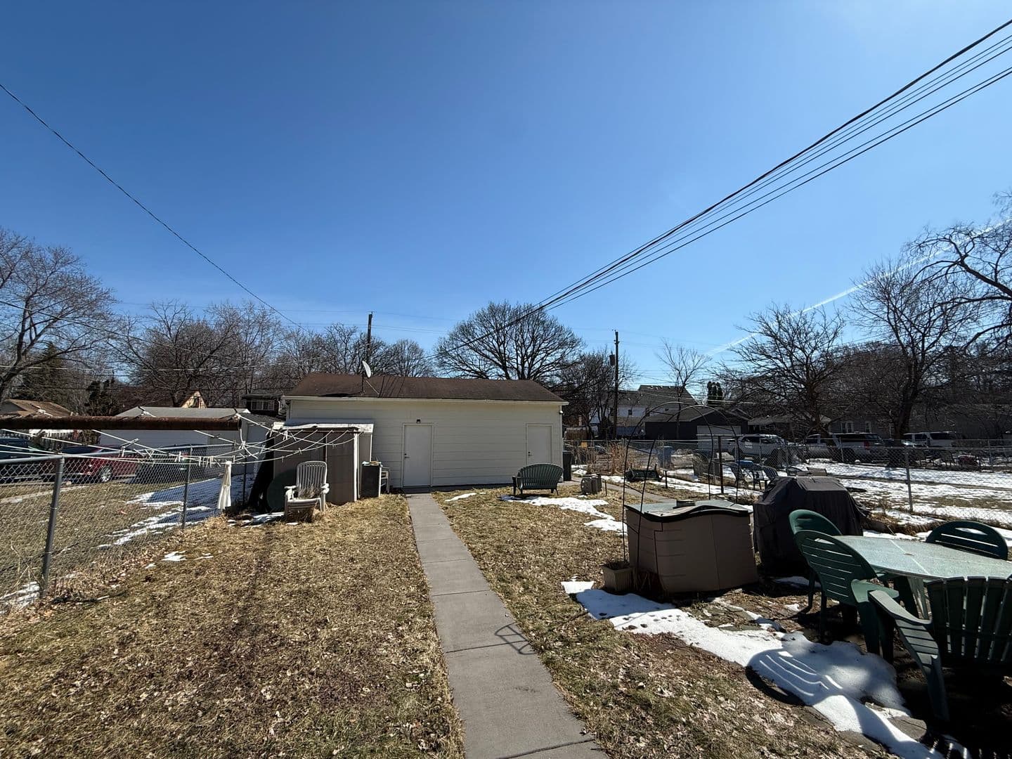 Minneapolis Apartment: 2833 31st Ave S