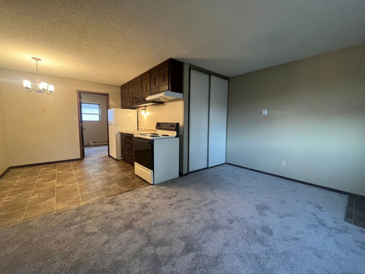 Saint Paul Apartment: 1439 Case Ave