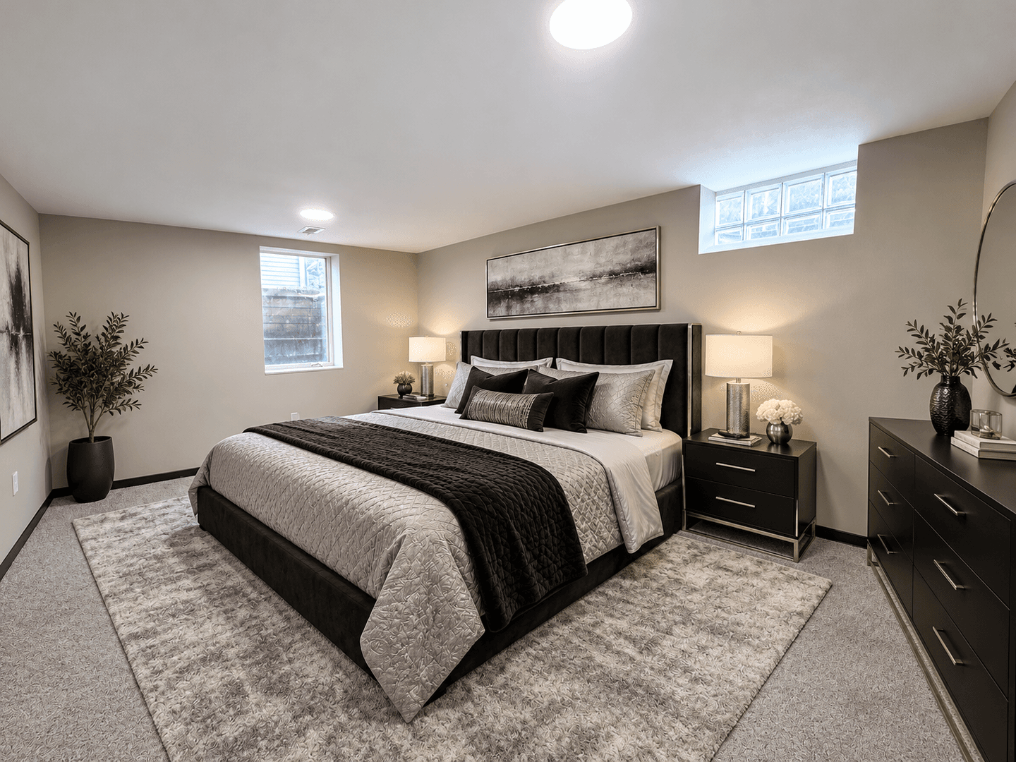 Brooklyn Park House: 1924 Whitewater Trl N