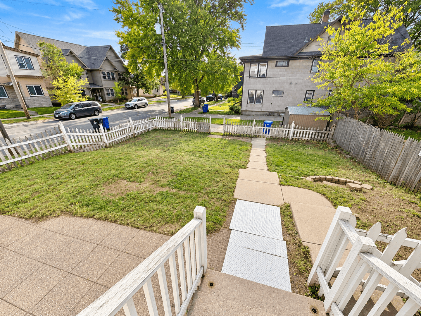 Saint Paul House: 263 Maria Ave