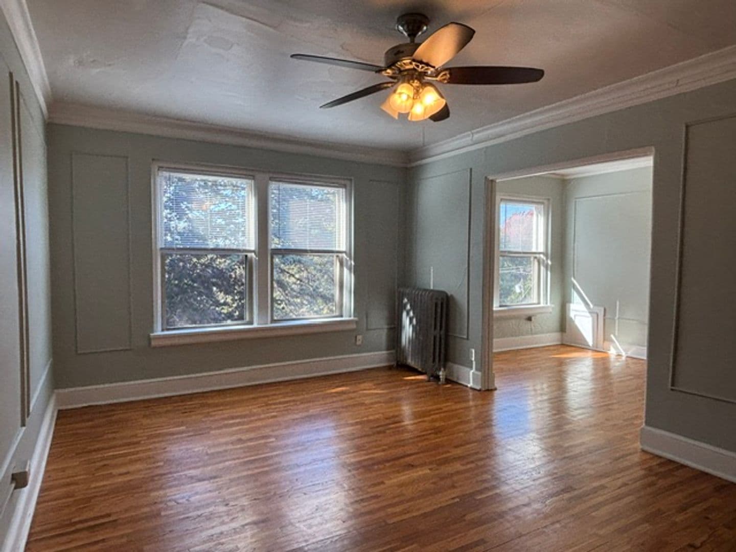 Saint Paul Apartment: 1967 Grand Ave