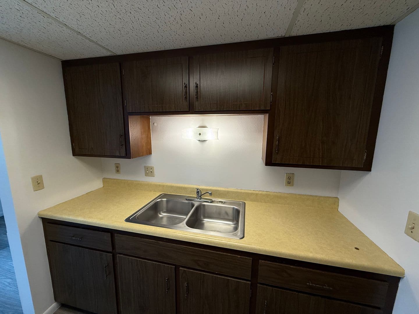 Willmar Apartment: 1116 2nd Street SE