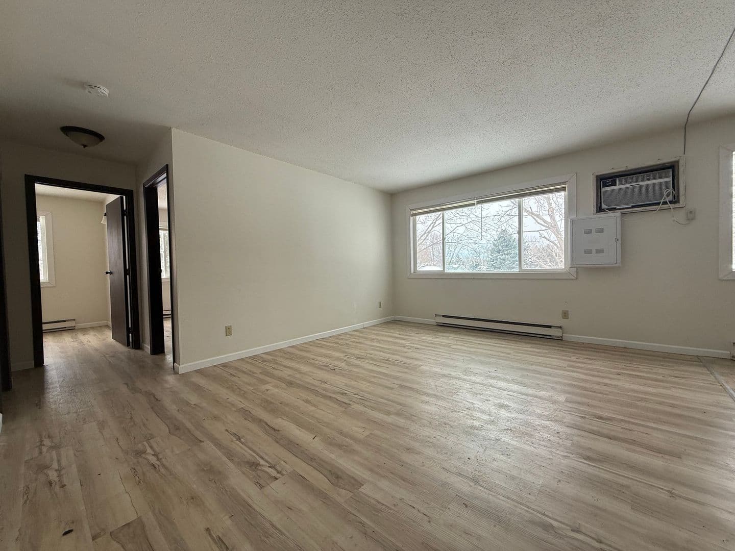 Wells Apartment: 365-395 2nd Ave