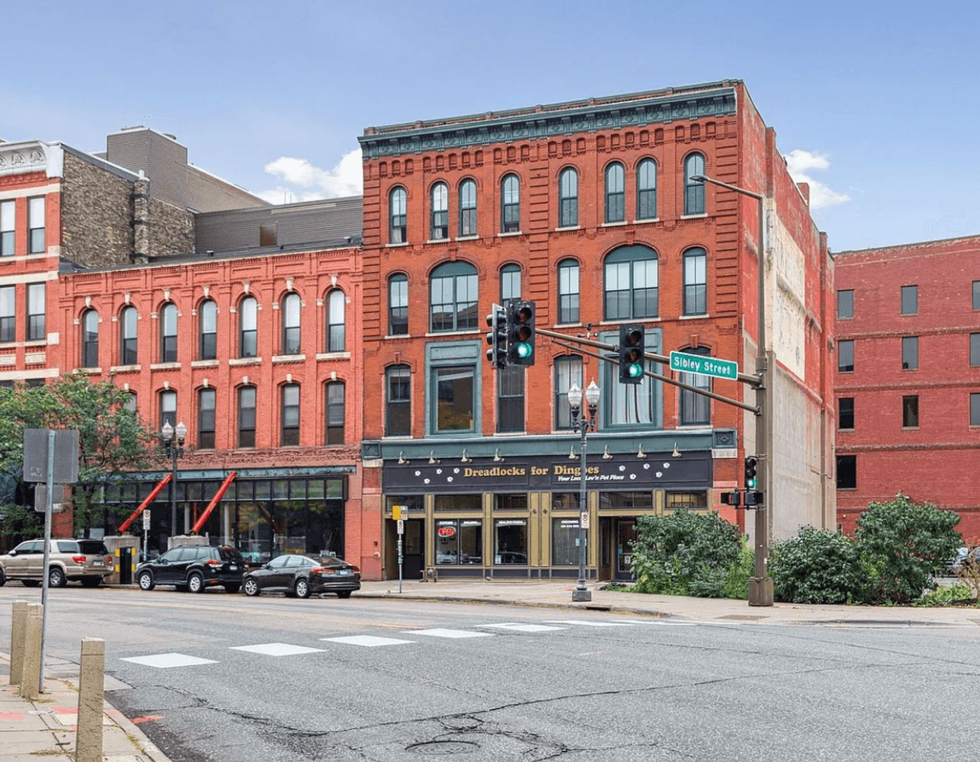 Saint Paul Apartment: 212 7th St E