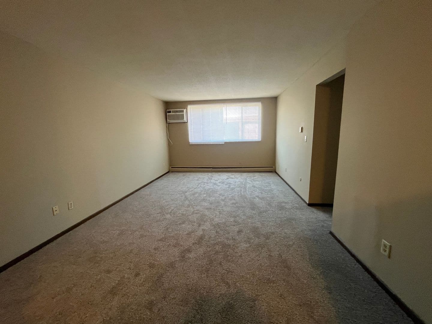 Saint Paul Apartment: 41 Arlington Ave West