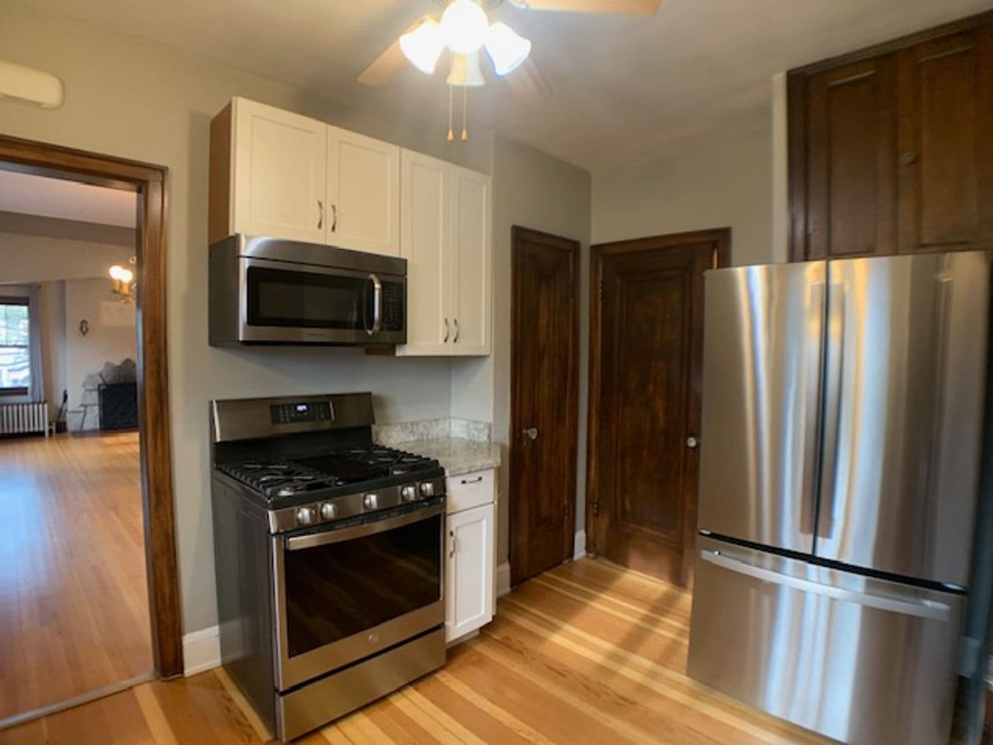 Minneapolis Apartment: 3535-3537 Harriet Ave
