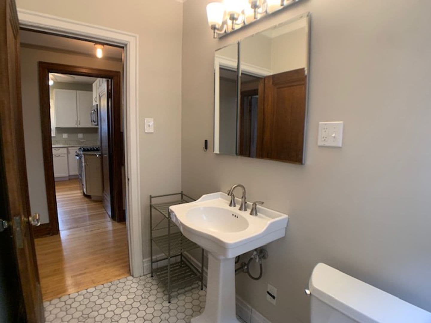 Minneapolis Apartment: 3535-3537 Harriet Ave