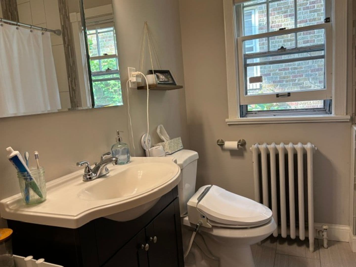 Minneapolis Apartment: 3535-3537 Harriet Ave
