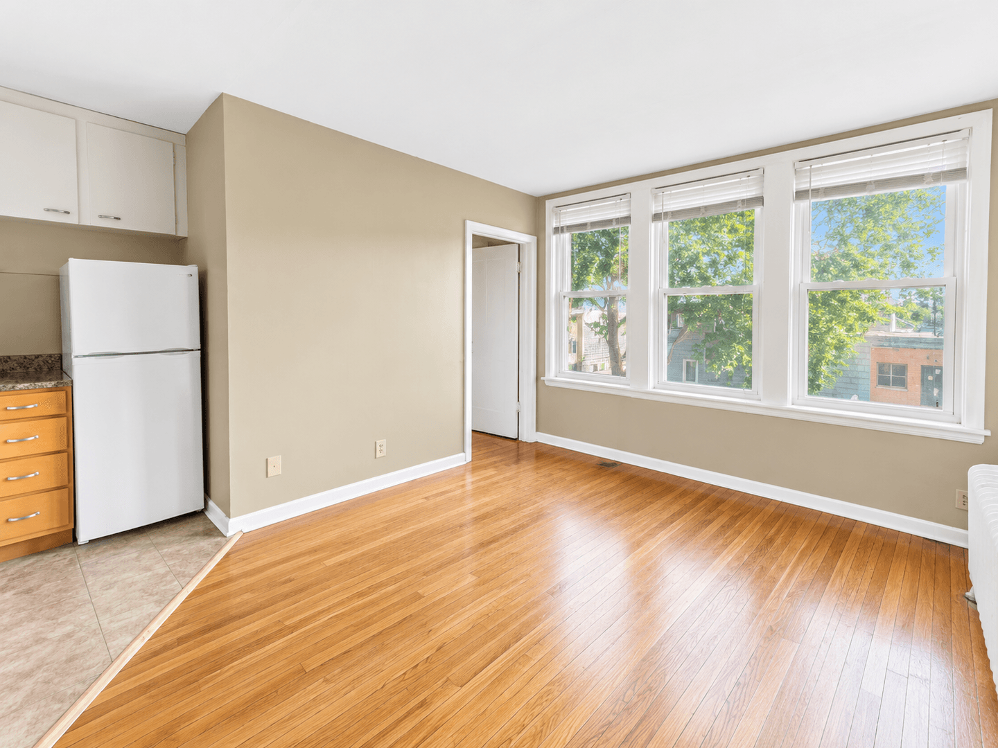 Saint Paul Apartment: 478 Herschel St.
