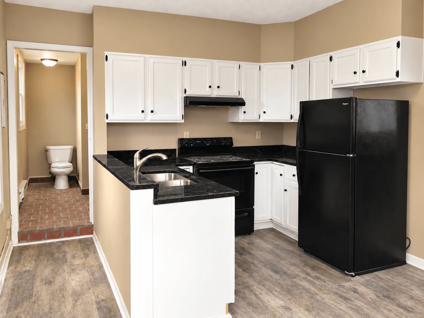 Saint Paul Apartment: 217-219 Bates Ave