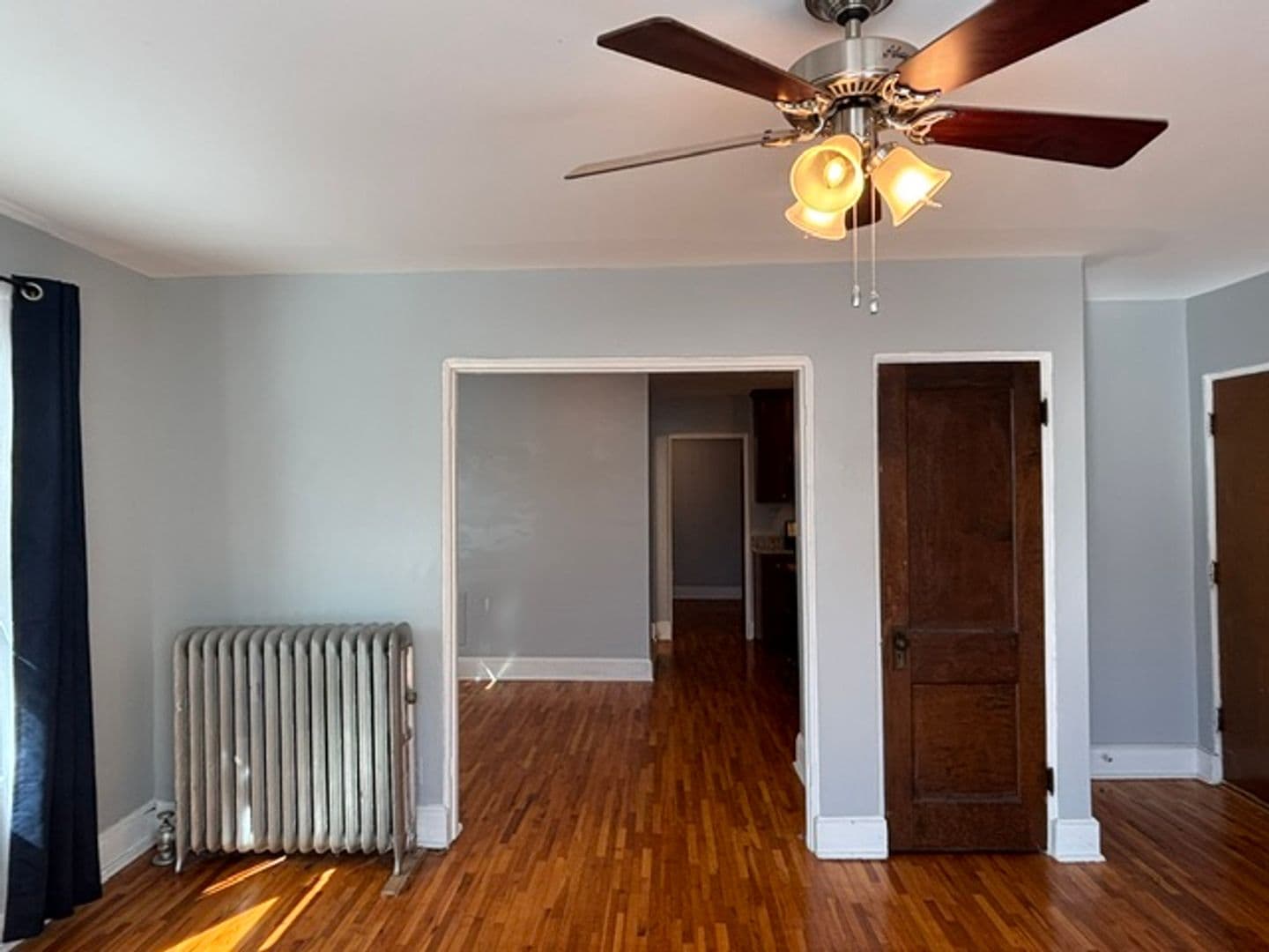 Saint Paul Apartment: 1967 Grand Ave