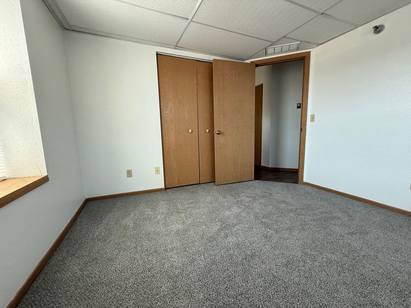Saint Paul Apartment: 760 Mount Curve Blvd