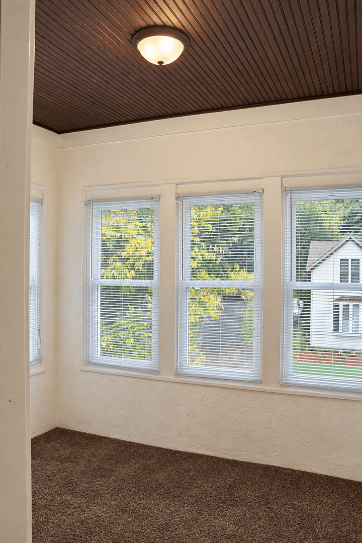 Saint Paul Apartment: 283-289 Bates Ave