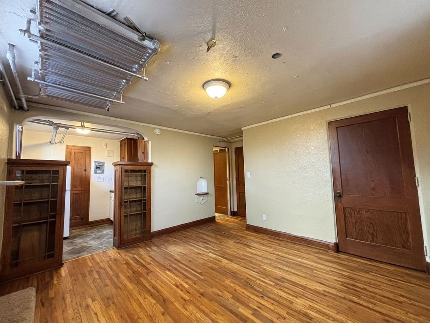 Saint Paul Apartment: 995 Grand Ave