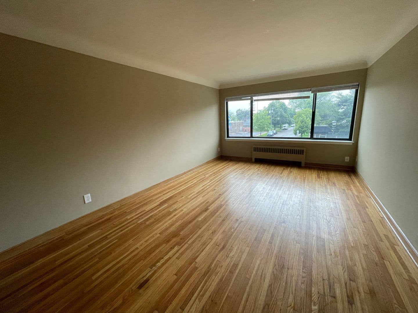 Saint Paul Apartment: 622-632 Snelling Ave South