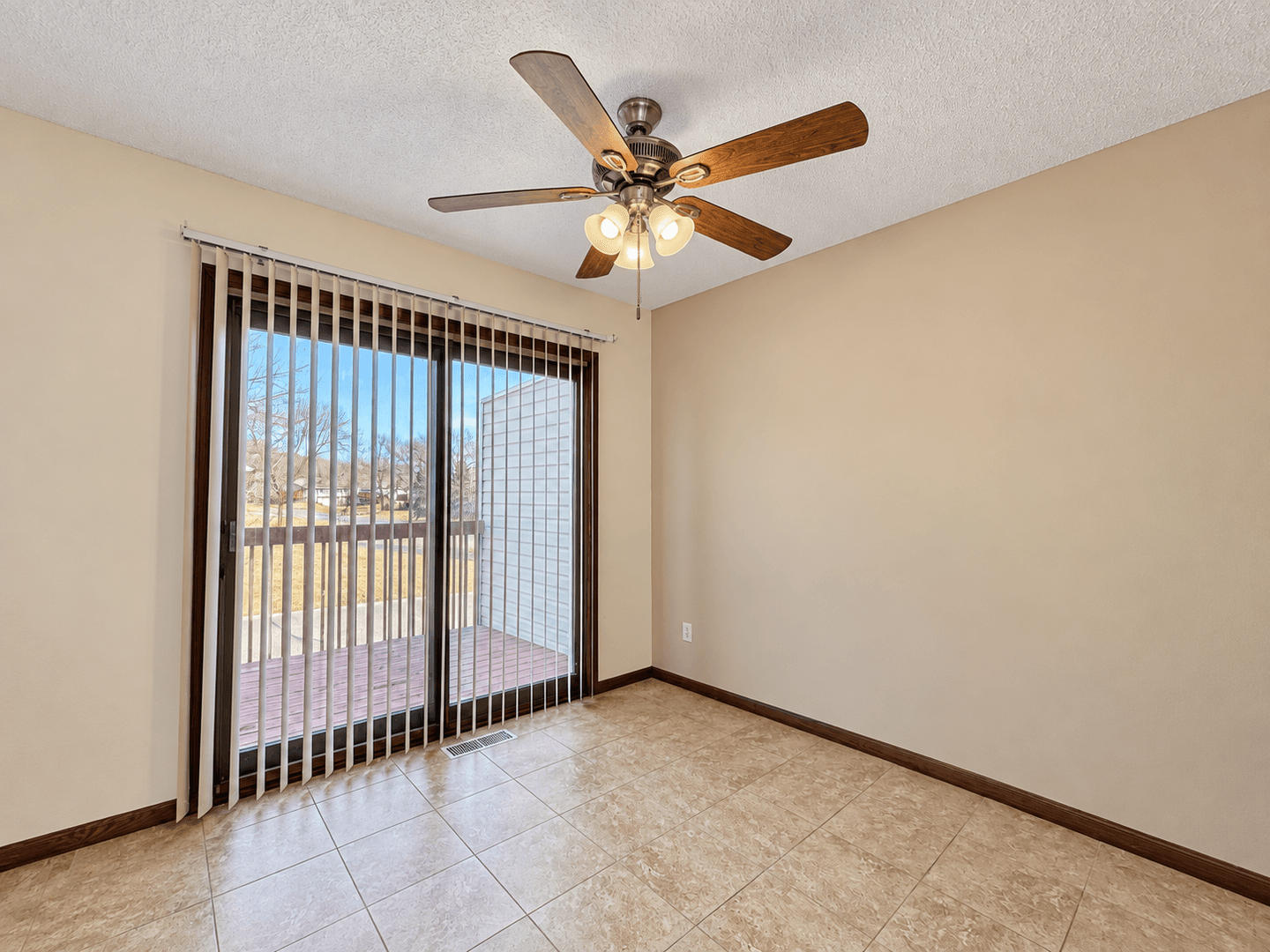 Vadnais Heights House: 4285 Evergreen Dr