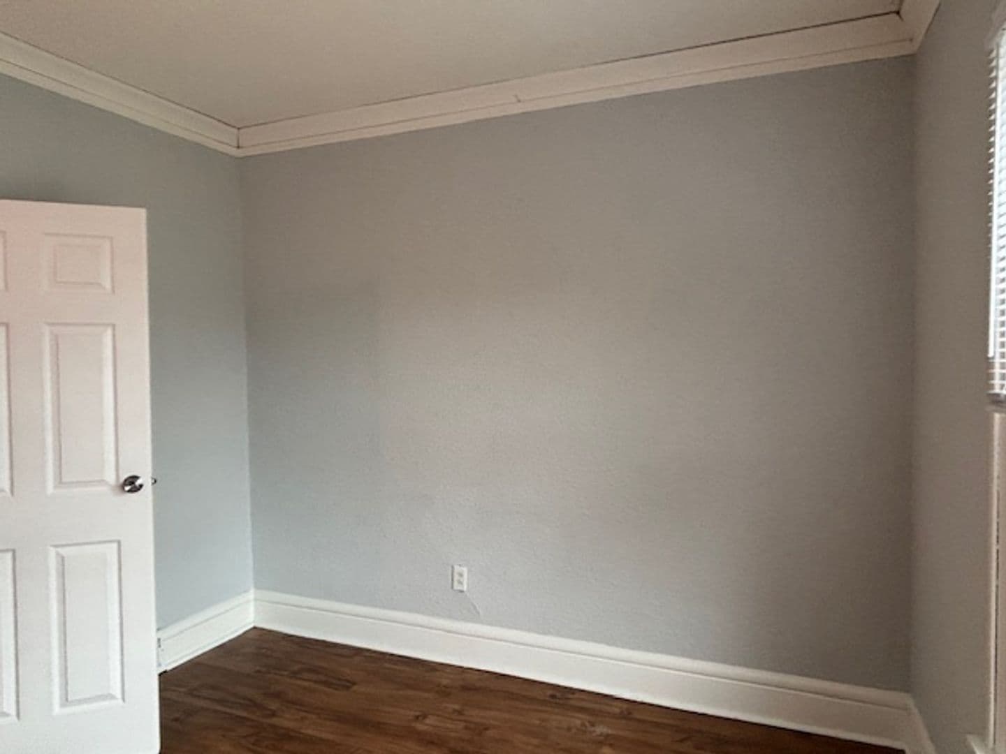 Saint Paul Apartment: 580 Thomas Ave W