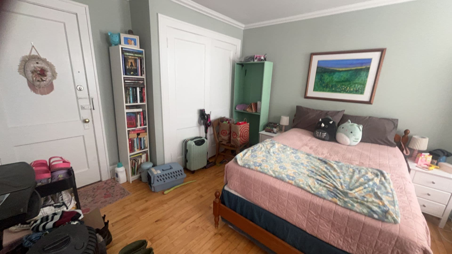 Saint Paul Apartment: 1756 Grand Ave
