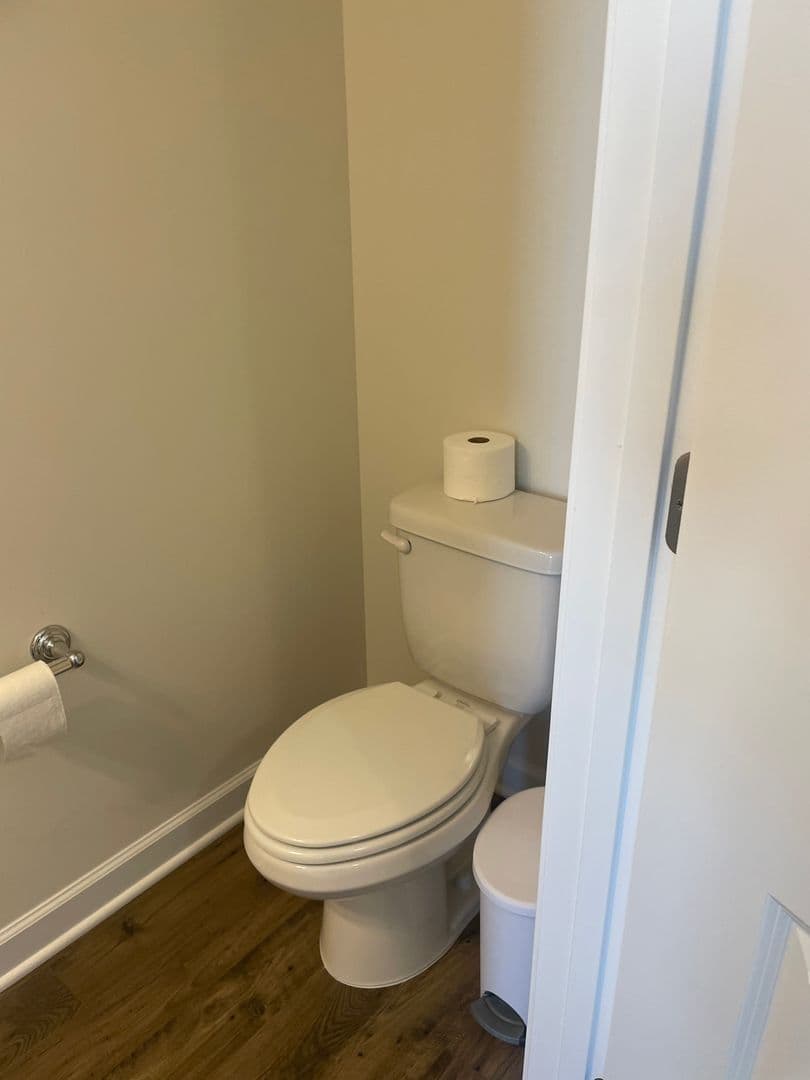 Daleville House: 128 Colony Avenue