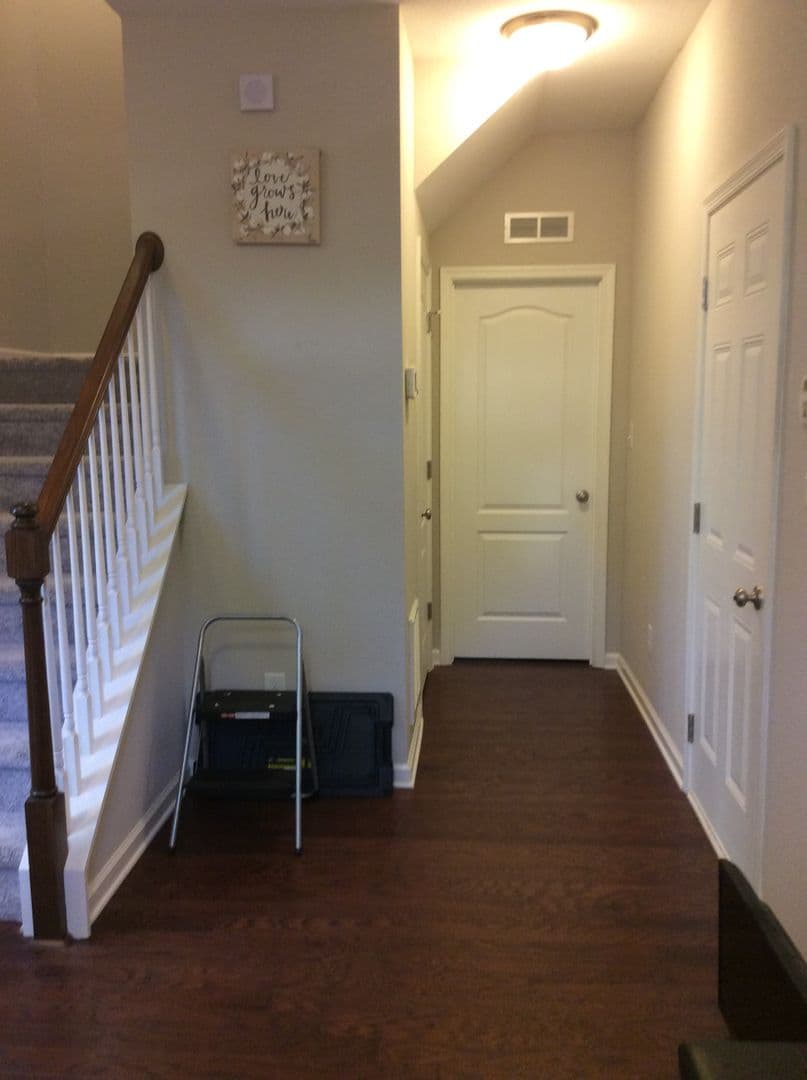 Williamsburg Townhome: 401 Prosperity Court